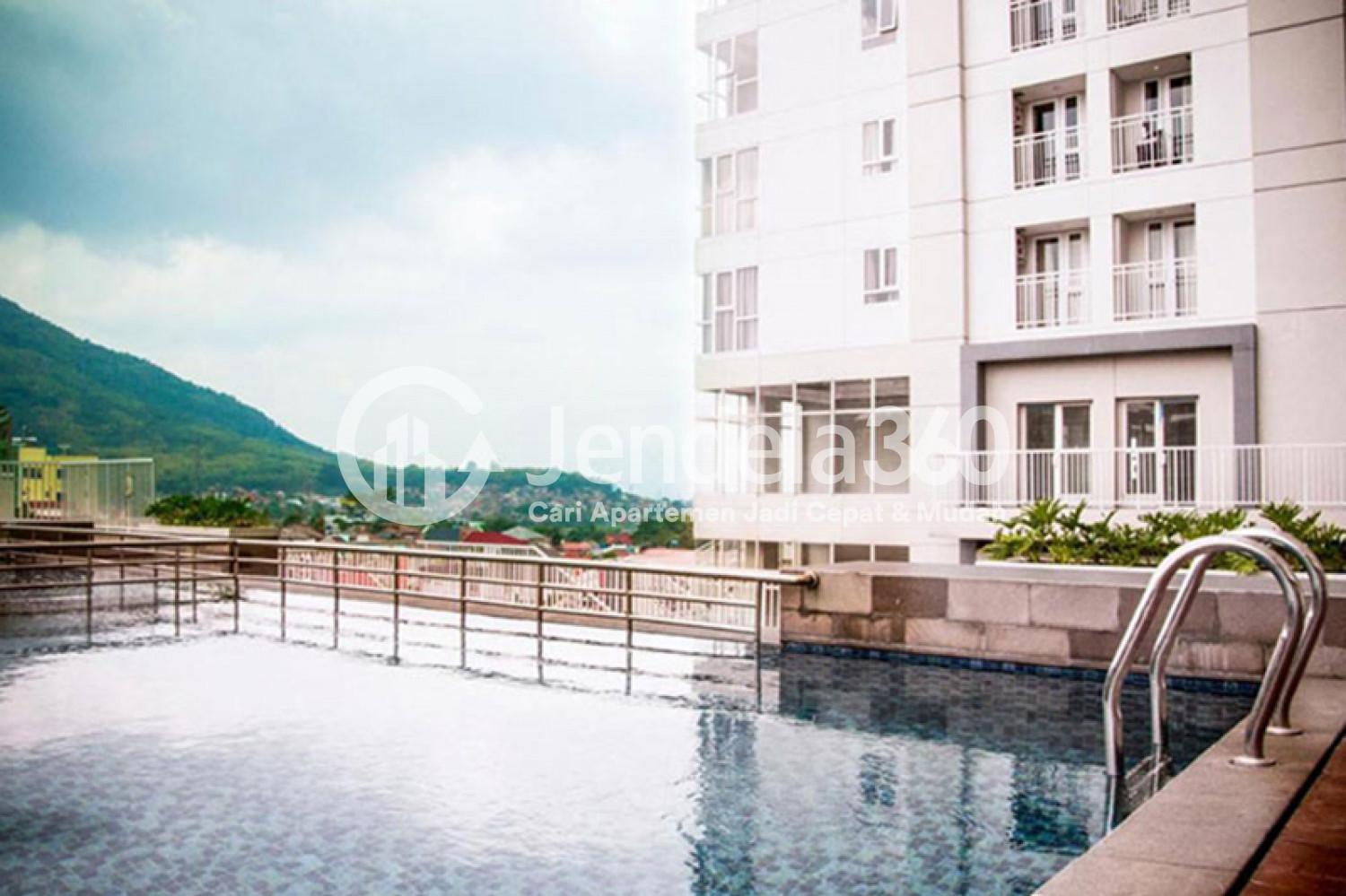 Skyland City Pool - Skyland City Jatinangor Apartment