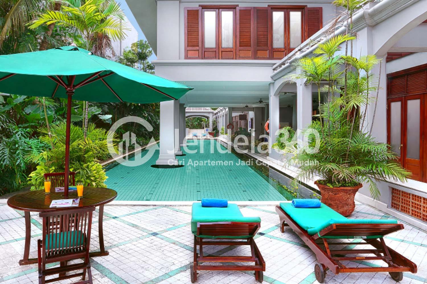 Swimming Pool - Menteng Executive Apartment