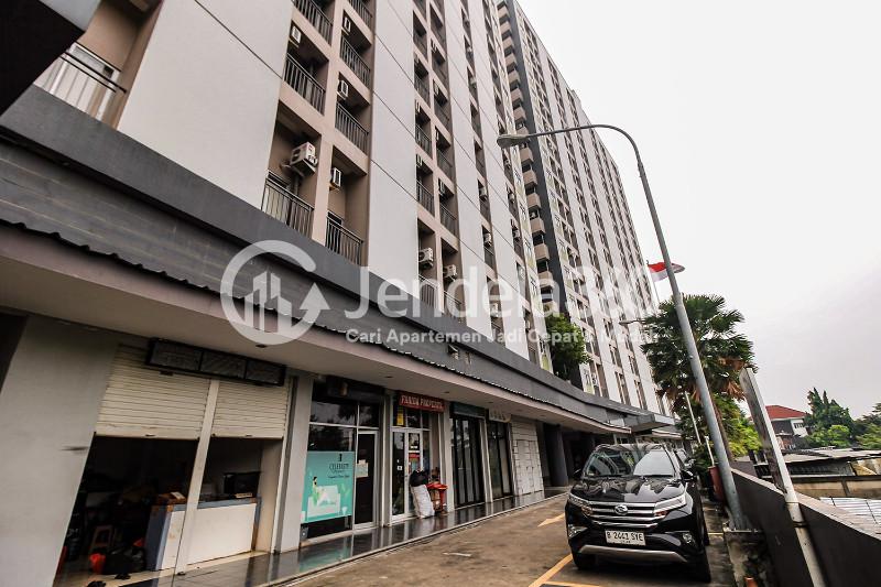 Side Yard - Serpong Green View Apartment