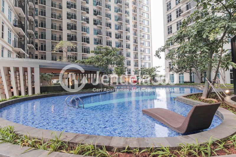 Swimming Pool - Puri Orchard Apartment