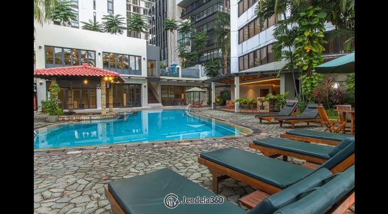 Swimming pool - Senopati Apartment