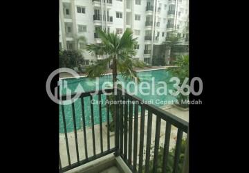 Balcony Fancy 2BR Apartment Low Floor with Pool Side View at Signature Park Grande