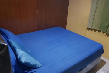 Bedroom Low Floor 1BR Apartment with Swimming Pool View at Modernland Golf Apartment