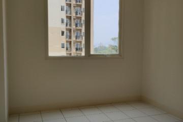 Bedroom Stylish 2BR Apartment Middle Floor with Tol Jagorawi View at Podomoro Golf View Apartment