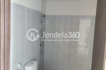 Bathroom Metro Garden Apartment 2BR  Furnished