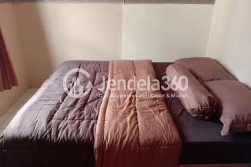 Bedroom 1BR Modernland Golf Apartment at Tower Yellow