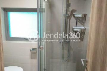 Bathroom 2BR Pejaten Park Residence Apartment at Tower A