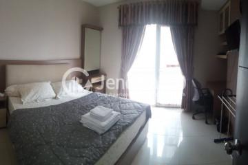 Bedroom 1BR Apartment with pool&city View at Cosmo Mansion - Jakarta Residence Thamrin City