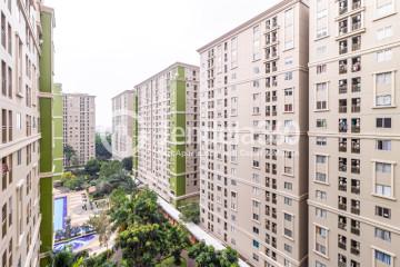 Balcony 2BR Apartment with City View at Kalibata City Green Palace