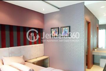 Bedroom High Floor 2BR Apartment with city View at Thamrin Residence Apartment