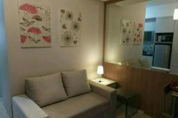 Living Room Well Furnished 1BR Apartment Middle Floor with City View at Cosmo Terrace - Jakarta Residence Thamrin City