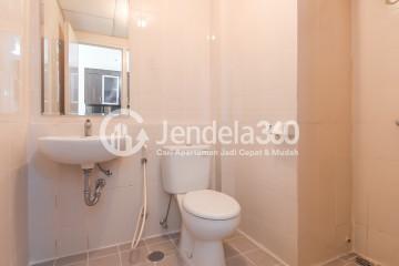 Bathroom Signature Park Grande Apartment 1BR View Sudirman