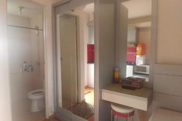 Bathroom Studio Apartment with Lapangan Basket View at Kalibata City Green Palace