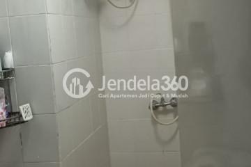 Bathroom Season City Apartment 2BR Fully Furnished