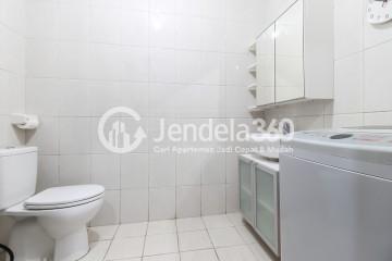 Bathroom Lovely Studio Apartment High Floor with City View at Thamrin Executive Residence