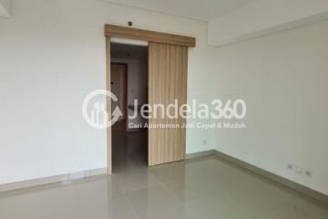 Bedroom 1BR Apartment with City View at Embarcadero Bintaro Apartment