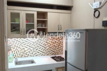 Kitchen 2BR Gading Mediterania Residence Apartment at Middle Floor