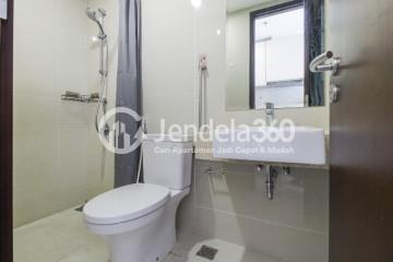 Bathroom Well Located Studio Apartment High Floor with Swimming Pool View at Puri Mansion