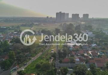 Balcony Studio Apartment with City View at Parkland Avenue Apartment