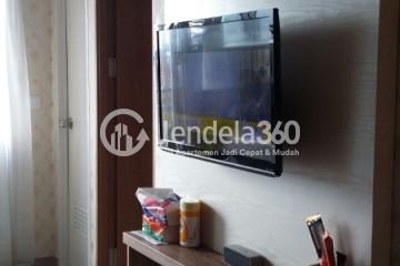 Living Room 2BR Apartment with City View at Bintaro Park View