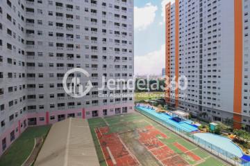 Balcony Green Pramuka City Apartment Studio Non Furnished View Taman