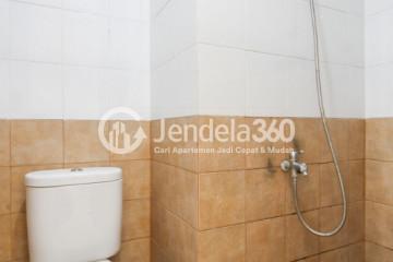 Bathroom Green Pramuka City Apartment Studio Non Furnished View Taman