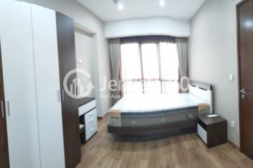 Bedroom Low Floor 1BR Apartment with City View at M Town Signature Serpong