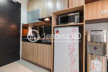 Kitchen Studio Skyline Paramount Serpong Apartment at Low Floor
