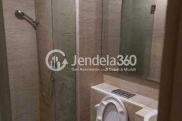 Bathroom Taman Anggrek Residence Studio Fully Furnished View Garden and Pool