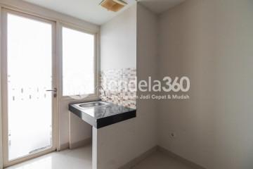 Kitchen Studio Apartment with City View at Green Park View Apartment