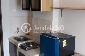 Kitchen Middle Floor Studio Apartment with City View at Sunter Park View Apartment