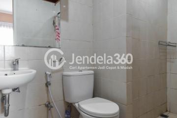 Bathroom Sudirman Park Apartment 1BR Fully Furnished