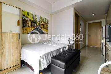 Bedroom Trendy, Fully Furnished Studio Apartment with Toll Road View at Sedayu City Apartment