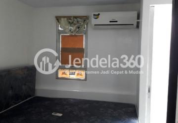Other 1BR Apartment with Kolam renang View at Modernland Golf Apartment