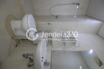 Bathroom Metro Park Residence 2BR Non Furnished