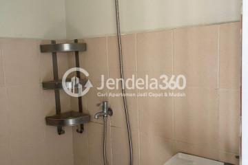 Bathroom Green Palm Residence 2BR Semi Furnished