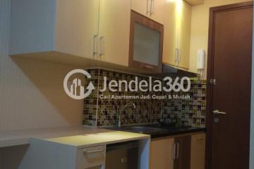 Kitchen Cozy Studio Apartment Low Floor with City View at Signature Park Grande