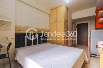 Bedroom Studio Apartment with Pool & City View at Puri Park View Apartment