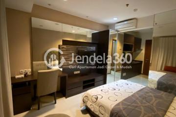 Bedroom High Floor Studio Apartment with City View at Thamrin Executive Residence