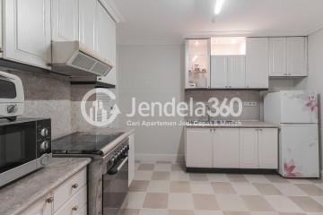 Kitchen Batavia Apartment 2BR Fully Furnished