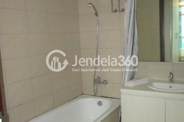 Bathroom Central Park Apartment 3BR Fully Furnished