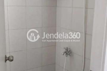 Bathroom Trendy Studio Apartment Middle Floor with City View at Poris 88 Apartment