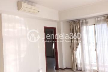 Living Room Royal Mediterania Garden Residence 3BR Semi Furnished