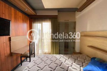 Bedroom Best Deal Studio Apartment Low Floor with city View at Paragon Village Apartment