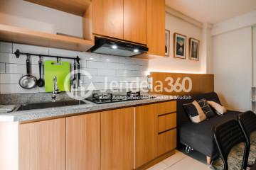 Kitchen Low Floor 3BR Apartment with City View at Kalibata City Green Palace