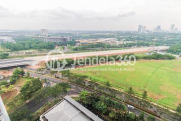 Balcony Strategic Location Studio Apartment Middle Floor with city View at Casa De Parco Apartment