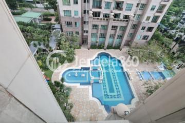 Balcony Senayan Residence 3BR View golf course