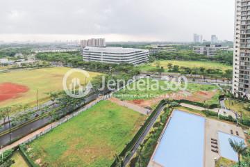 Balcony Sky House BSD Apartment 2BR View Pool