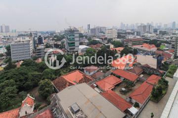 Balcony Menteng Park Studio Tower Saphire