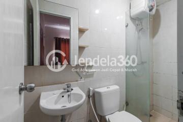 Bathroom Sudirman Park Apartment 1BR View Monas